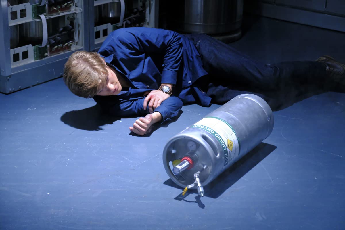 MacGyver Season 1 (2016) แมคกายเวอร์ ยอดคนสมองเพชร
