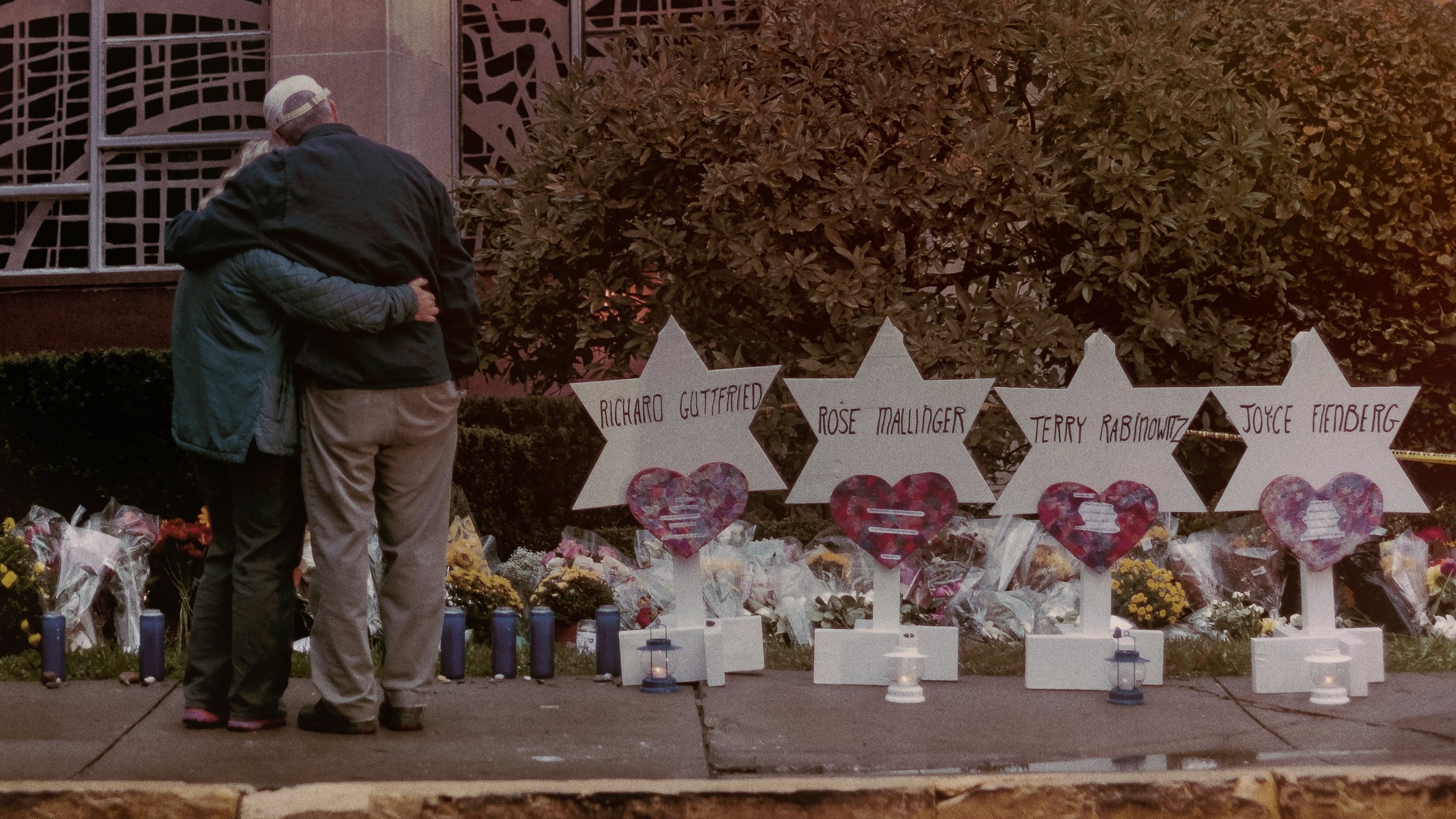 A Tree of Life The Pittsburgh Synagogue Shooting (2022)